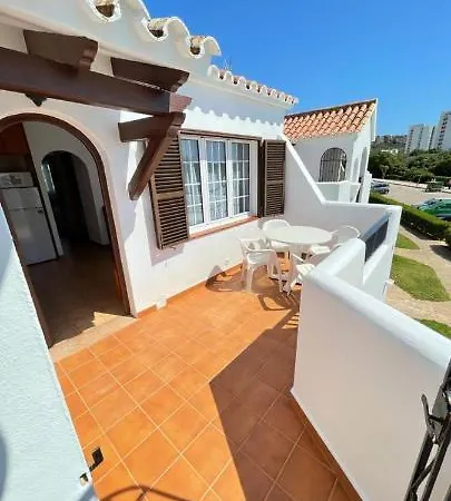 Bonito Con Terrazas Y Aparcamiento. *